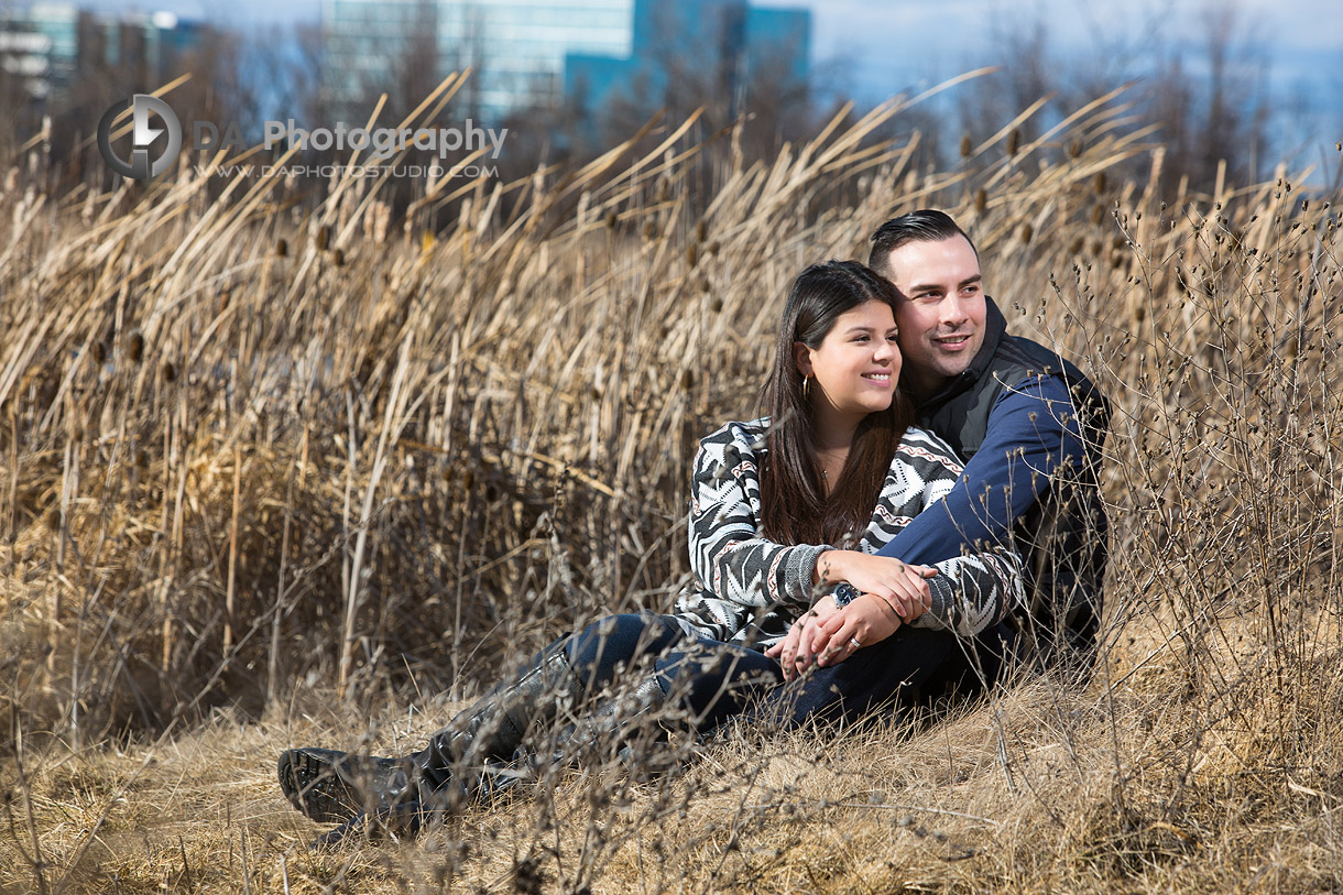 Mississauga winter engagement at Etobicoke Centennial Park