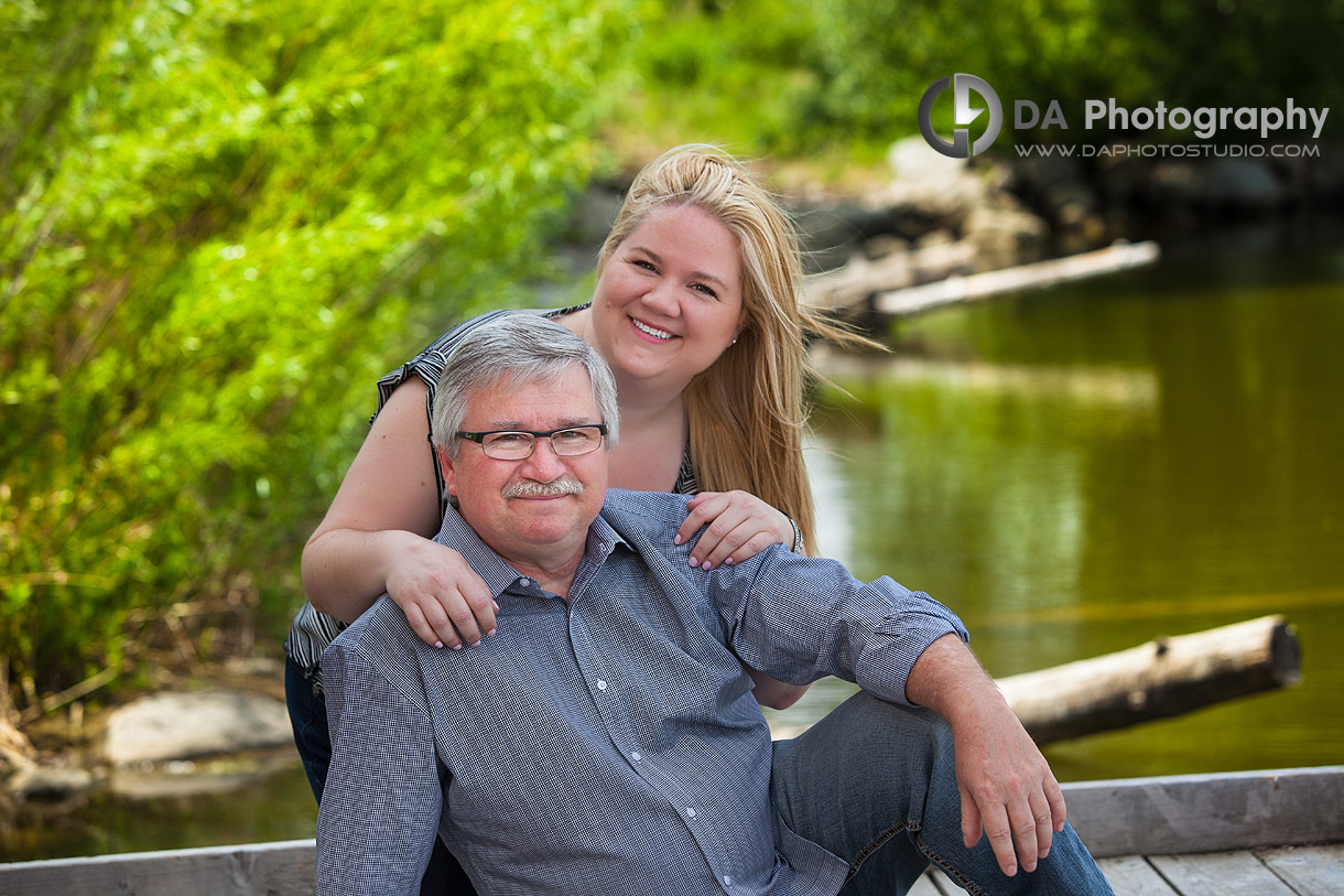 Family Photos in Spring at Chinguacousy Park