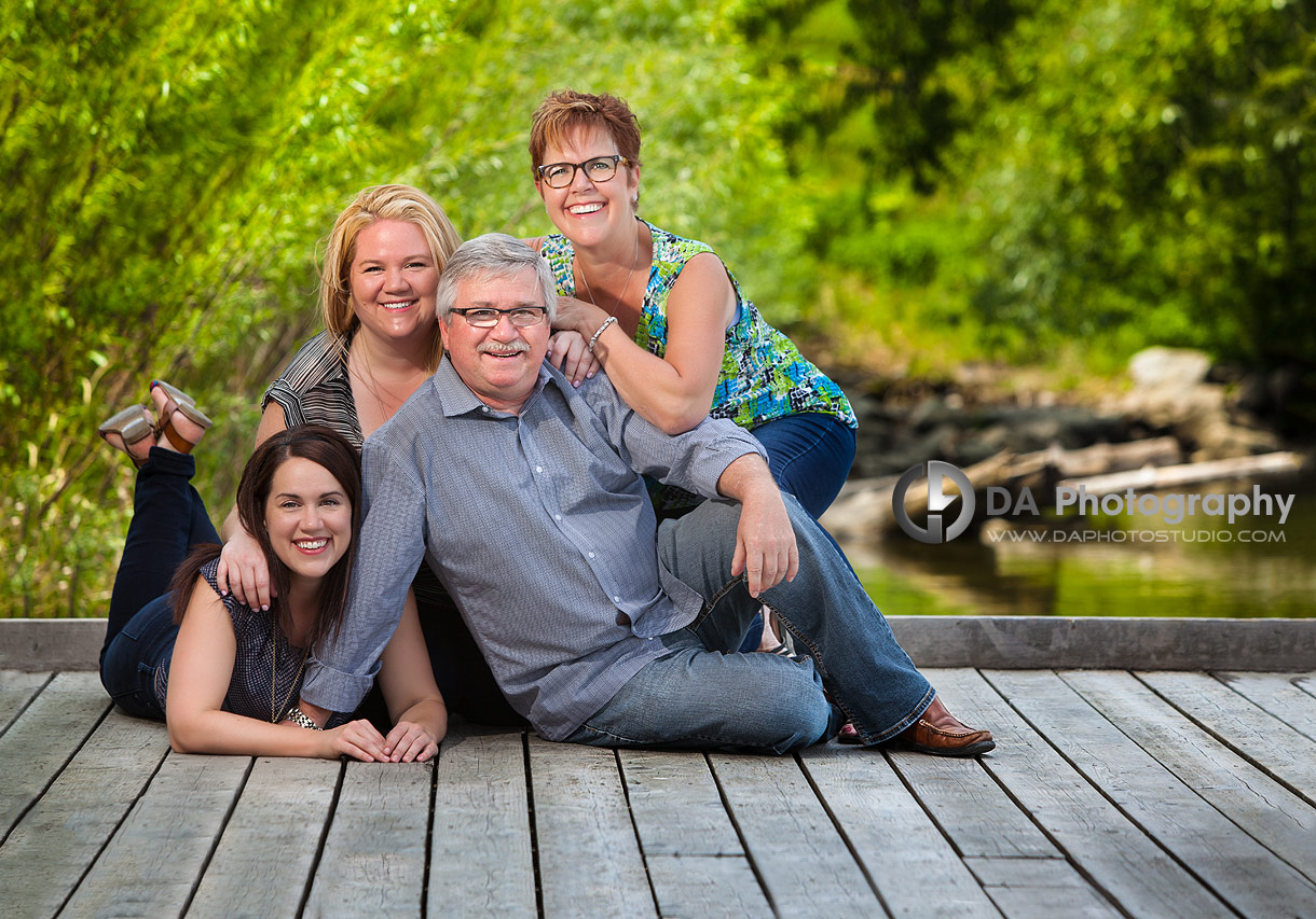 Brampton Family Photo in Spring at Chinguacousy Park