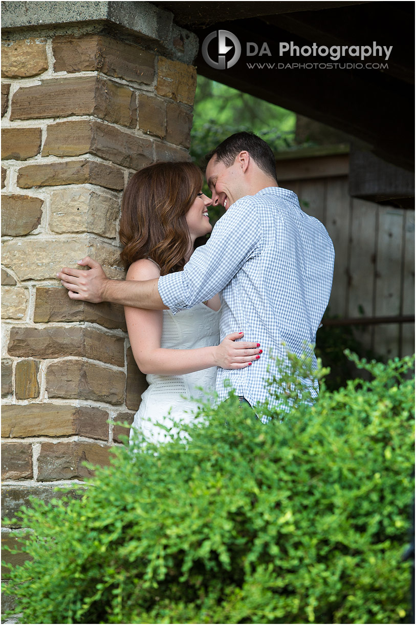 Best Oakville Engagement Photographers