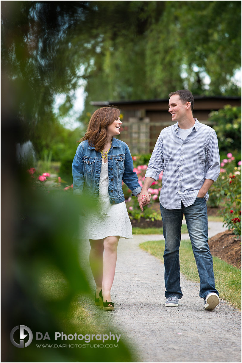 Lifestyle Oakville Engagement Photos