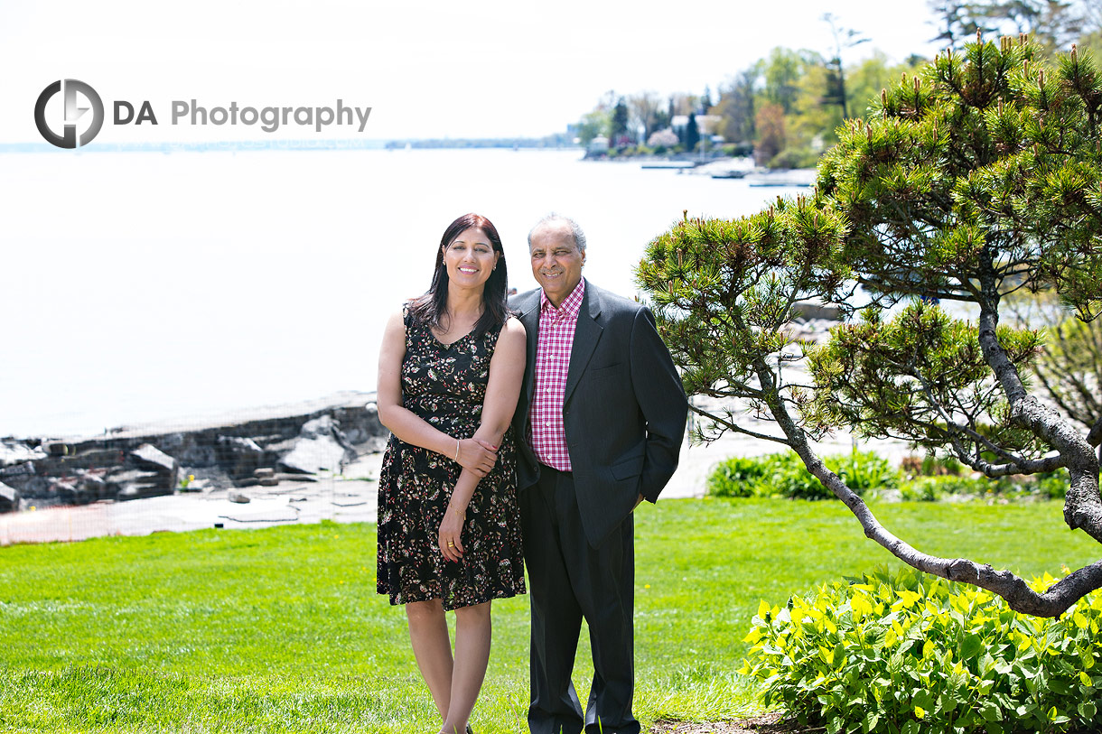 Best Photographers for Family Portrait at Gairloch Gardens