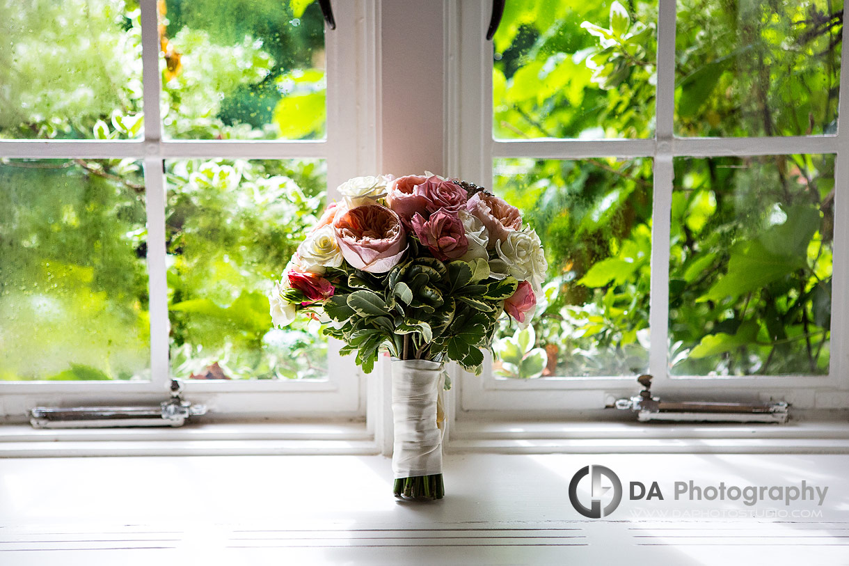 Wedding Flowers at Bob Rumball Manor