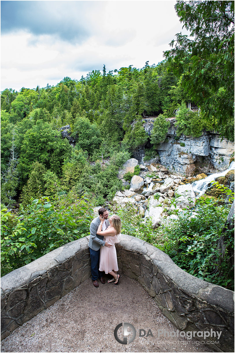 Waterfalls Engagement Photos