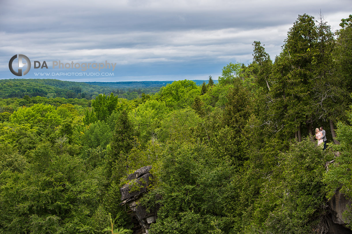 Best Inglis Falls engagement photographer