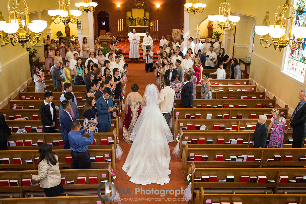 Wedding Ceremony at St Andrew's Church in Oakville