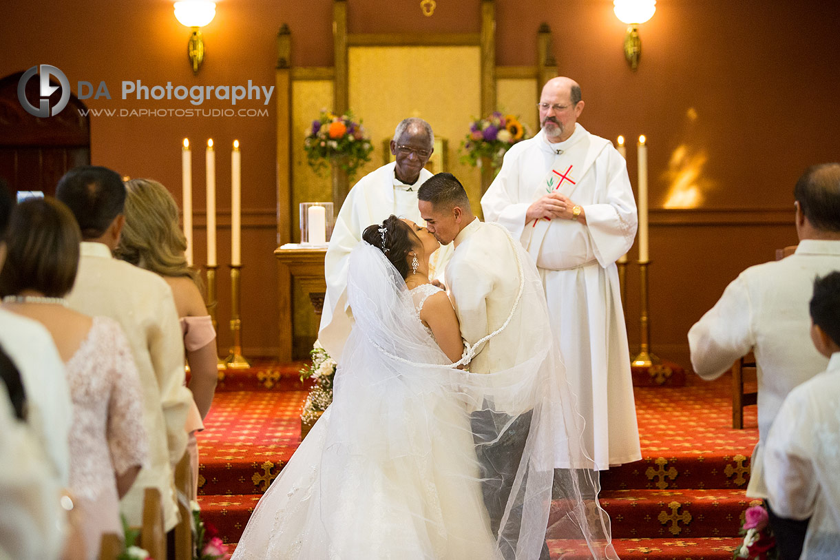 Wedding Ceremonies at St Andrew's Church in Oakville