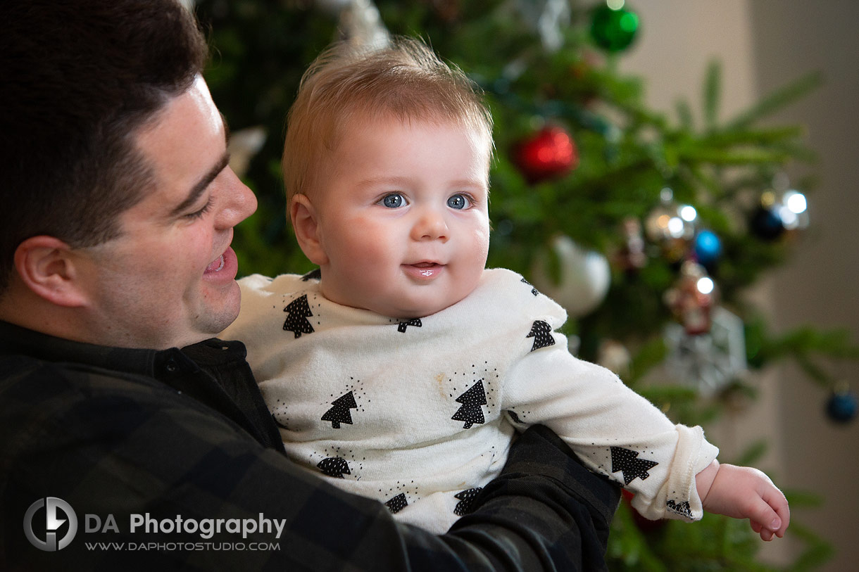 Lifestyle Christmas Portrait in Orangeville