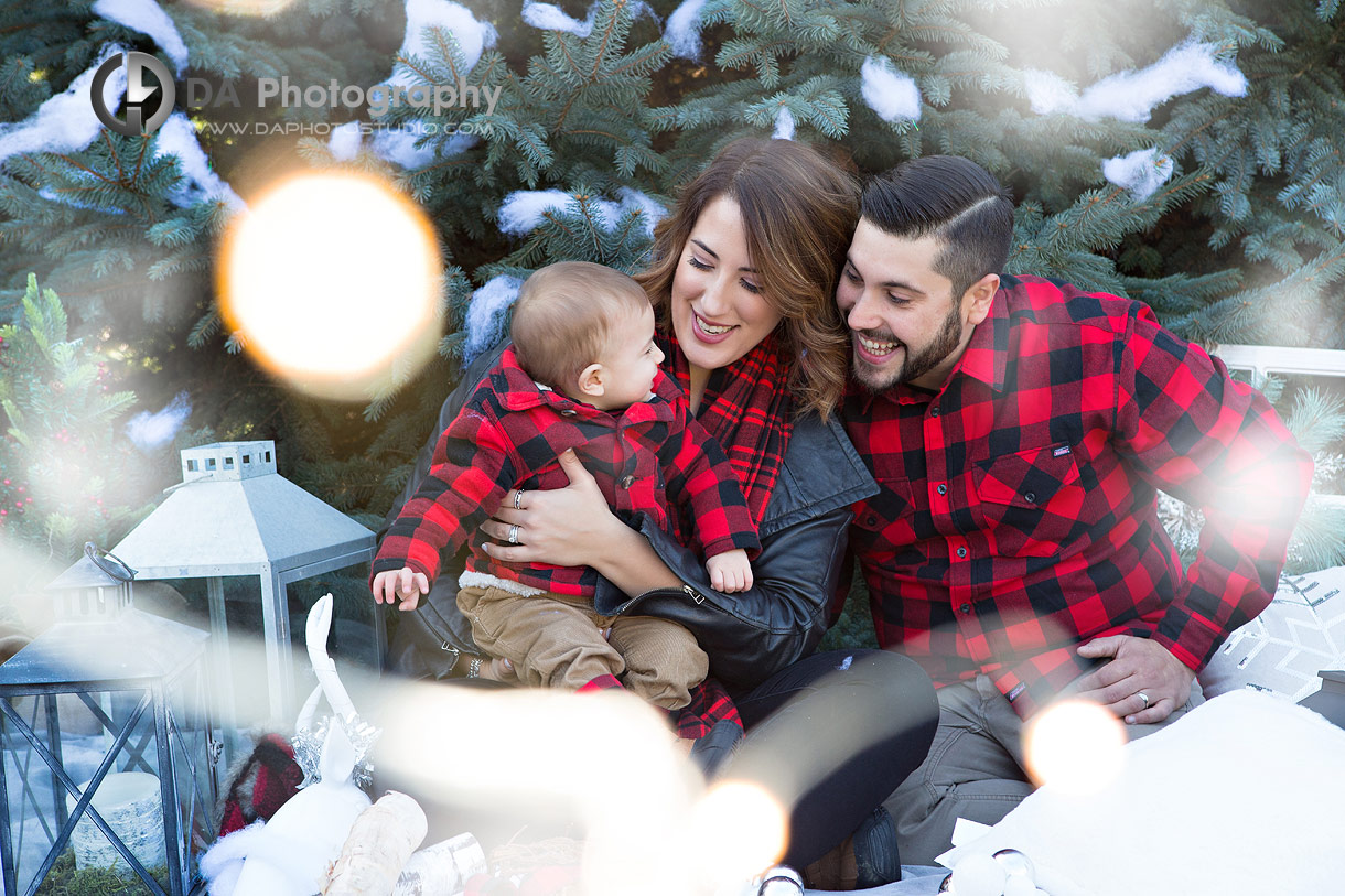 Outdoor Christmas photos in Woodbridge