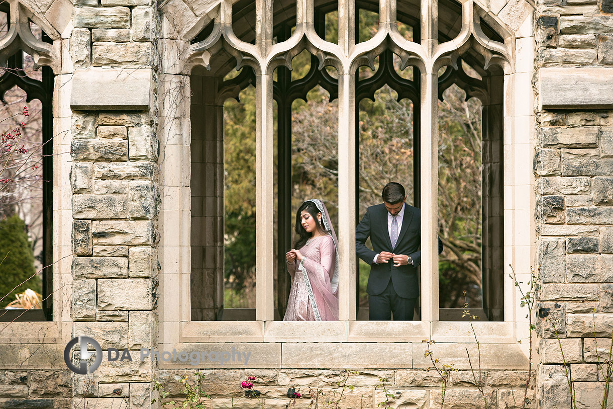 Engagement photography in Toronto at Knox College