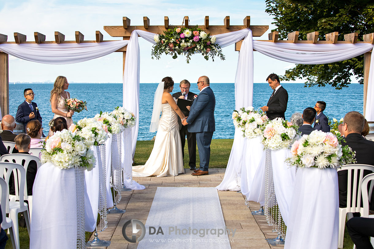 Stoney Creek Wedding Ceremony