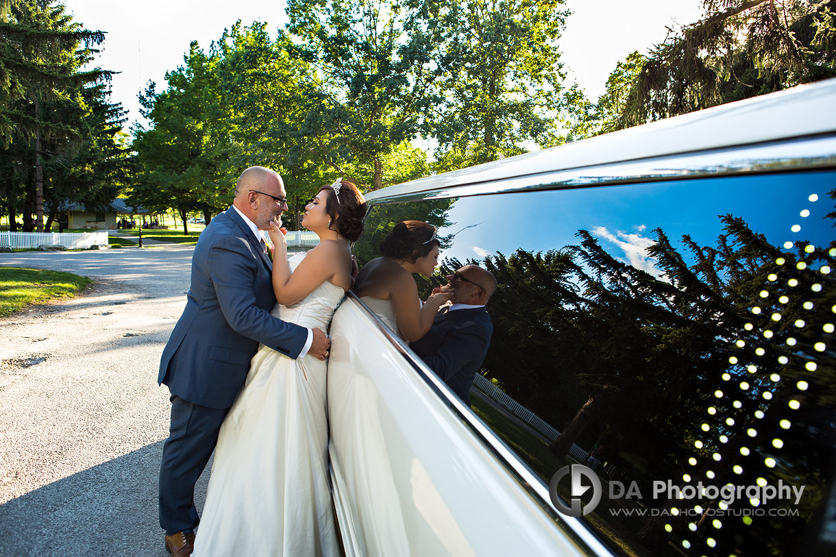 Wedding Photographer for Battlefield Museum in Stoney Creek