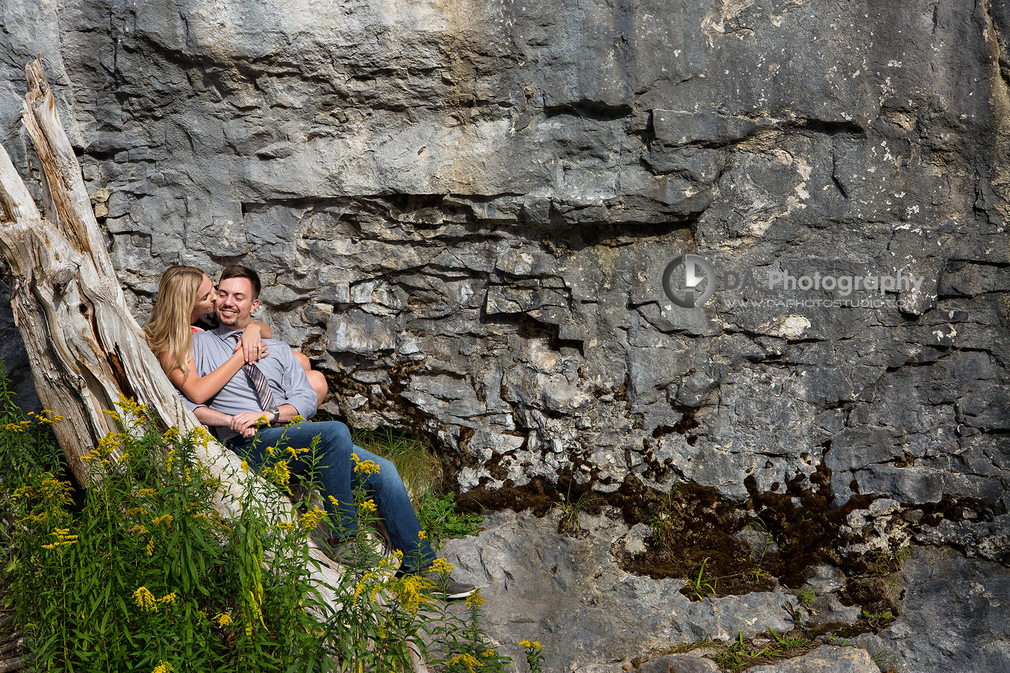 Engagement Pictures at Rockwood Conservation Area in Rockwood