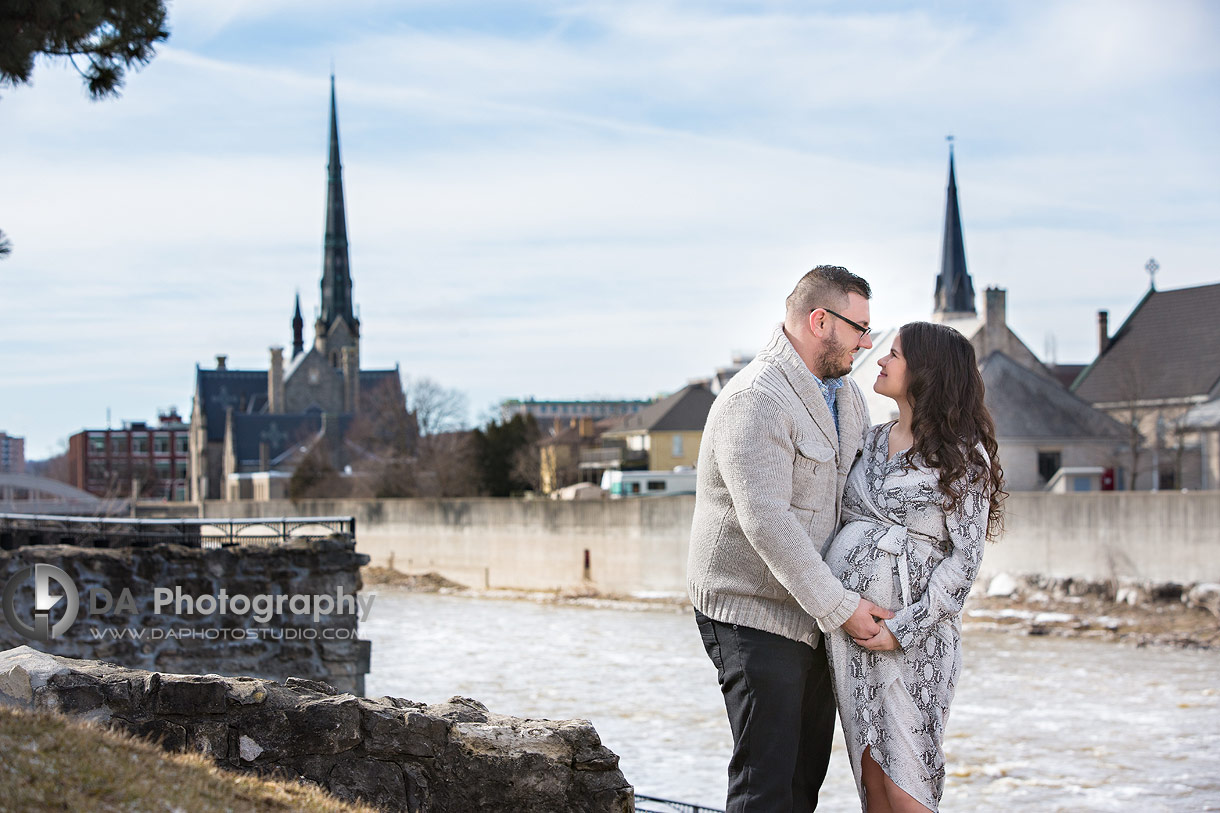 Maternity photos in Cambridge