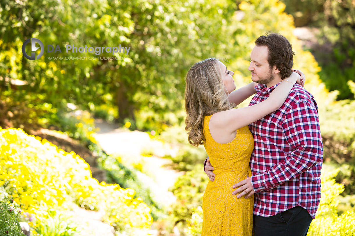 Outdoor Engagements at Rock Garden