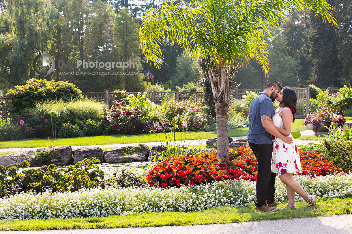 Gairloch Gardens Engagement photographers in Oakville