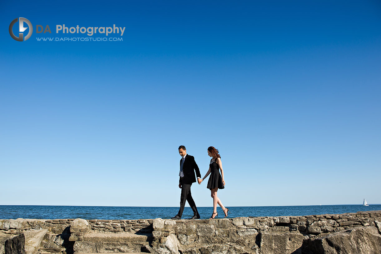 Engagement photographer in Oakville