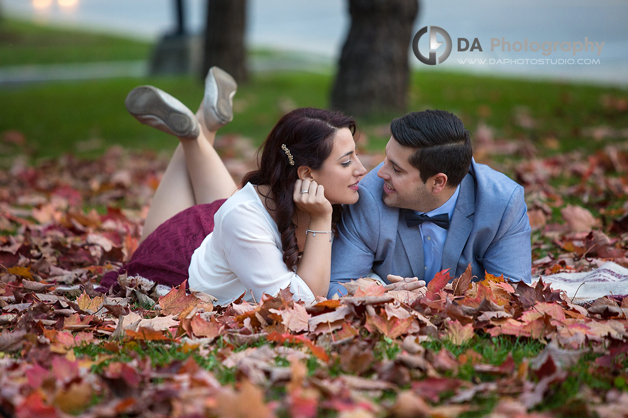 Fall engagement photos in Cambridge