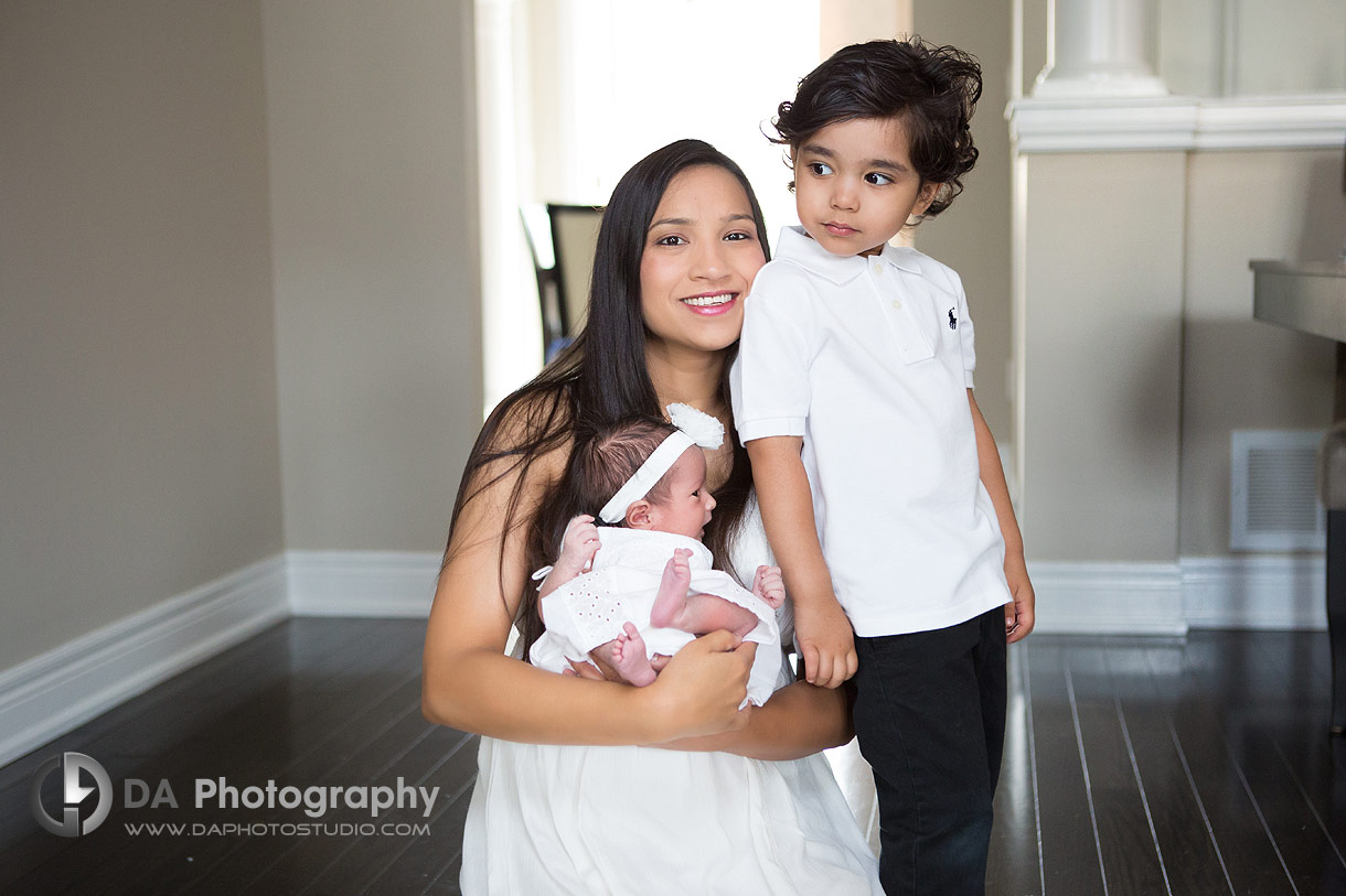 In house family pictures in Brampton