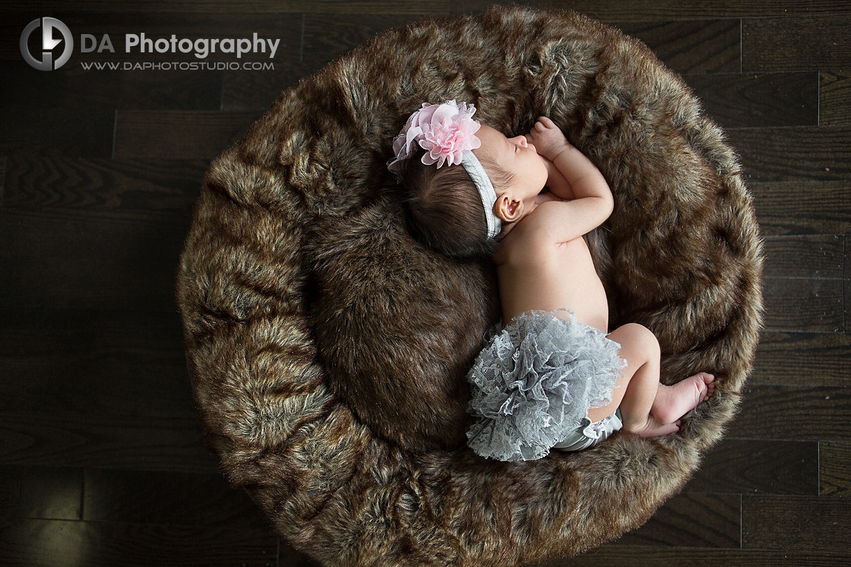 Newborn photographer in Brampton