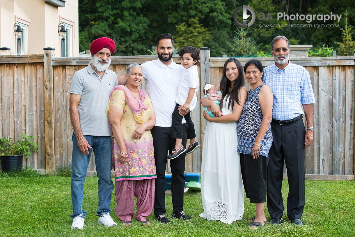 Family pictures in reunion style