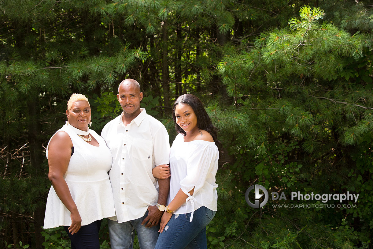 Family Photographer at Heart Lake Conservation Area