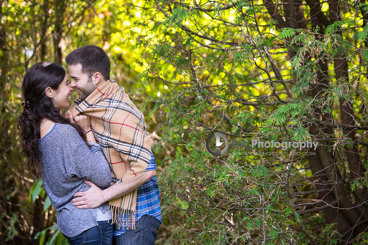 Sunset engagement pictures at Paletta Lakefront Park