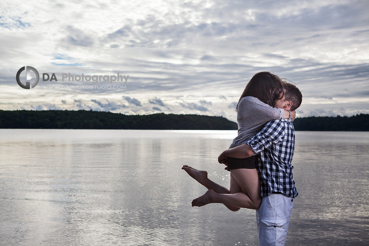 Cottage engagement photos