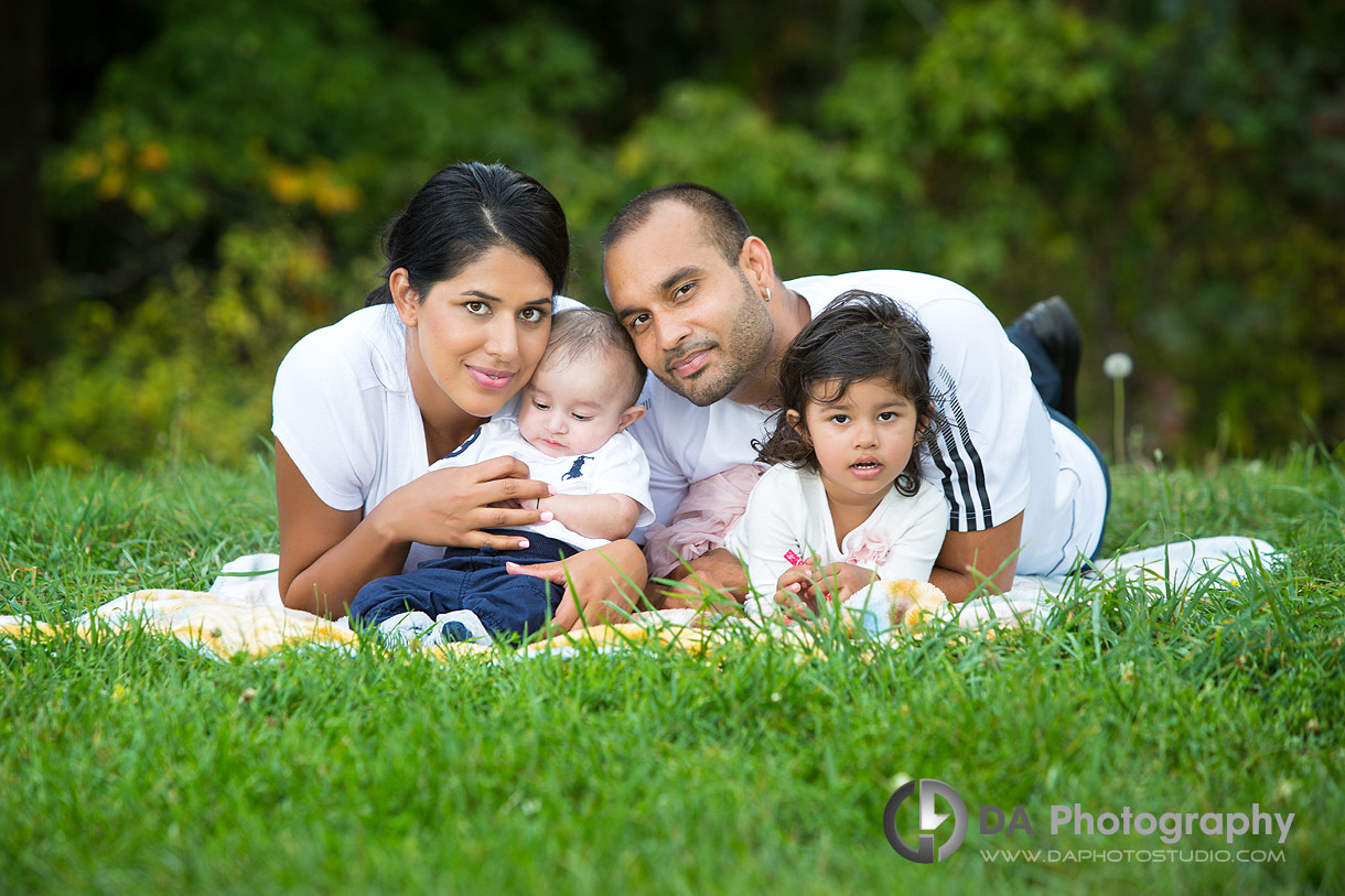 Family outdoor photos in Guelph