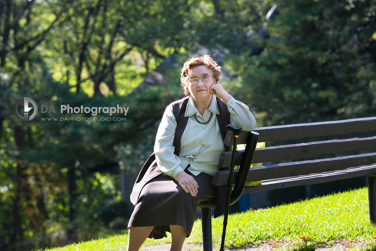 Senior photos at LaSalle Park