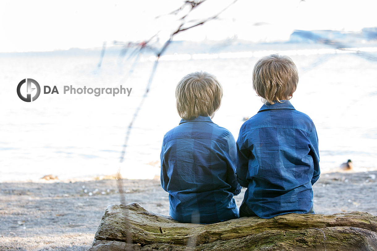 Twins portrait at LaSalle Park and Marina