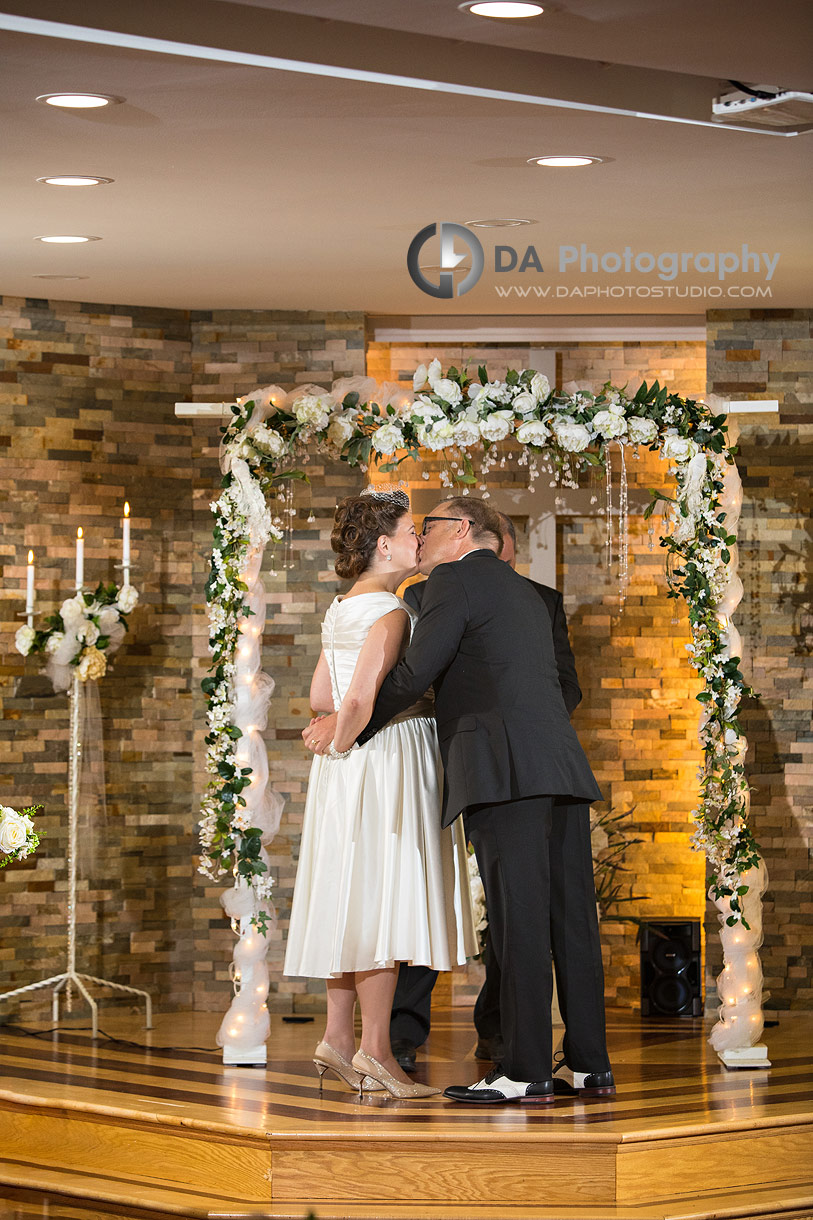 Wedding Ceremonies at Doon Chapel in Kitchener