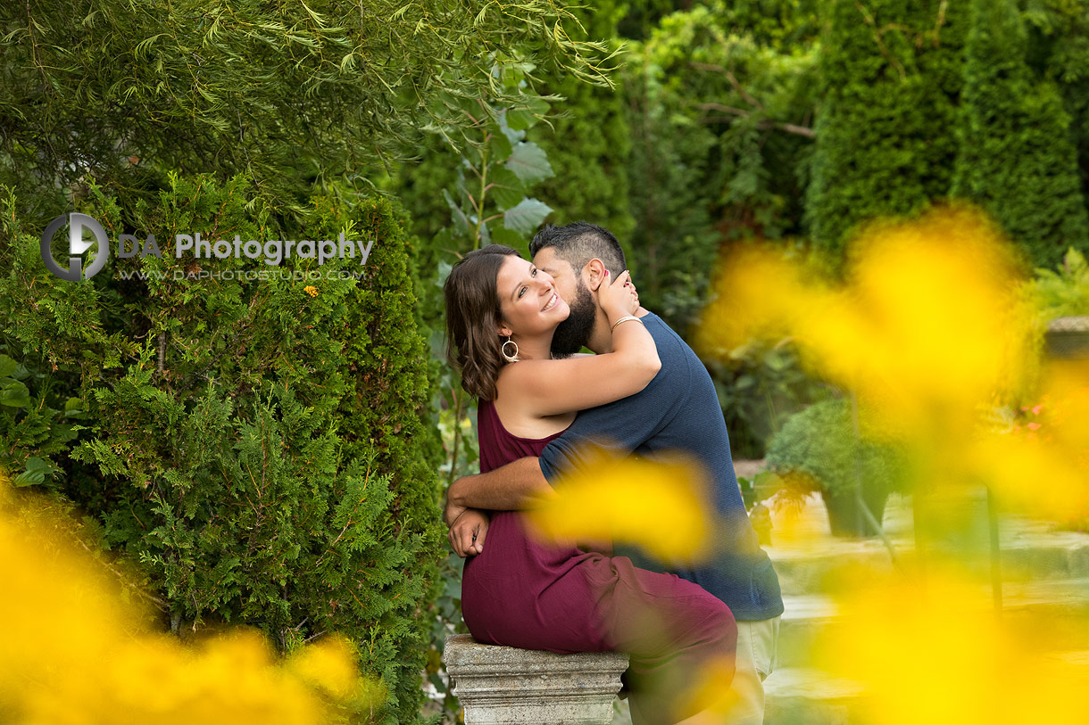 Whistling Gardens Engagement photographers