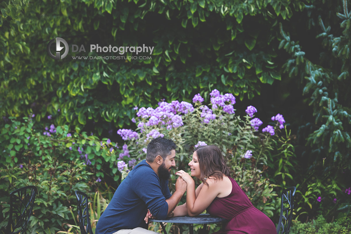 Intimate engagement photos at Whistling Gardens