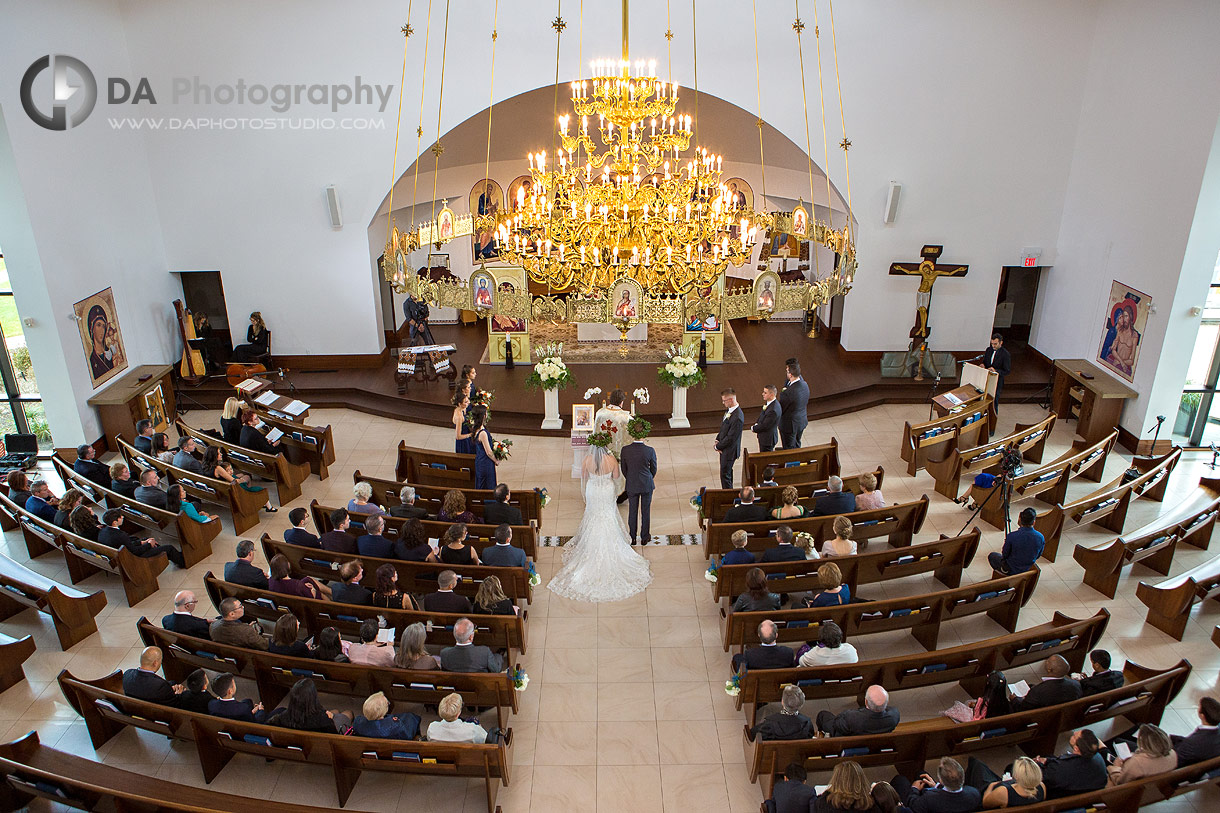 Timeless Wedding Photography Trends in church