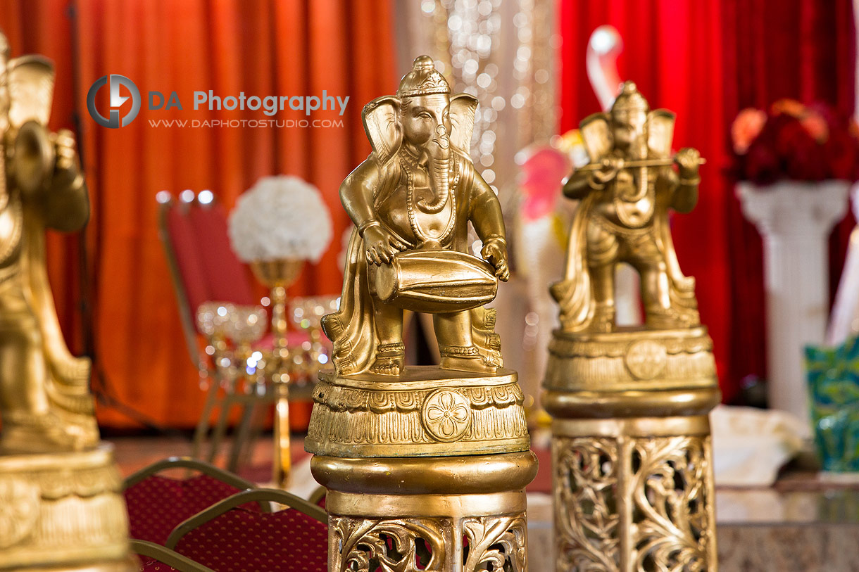 Photographs of Hindu Temple in Mississauga 