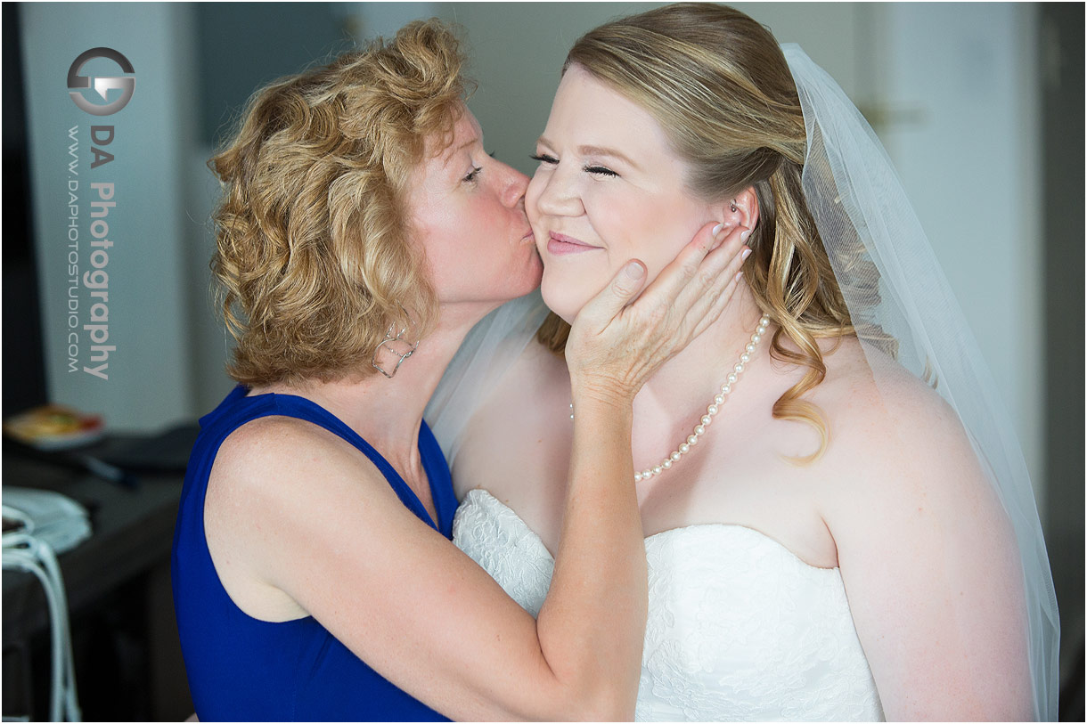 Top Wedding Photographers in Mississauga