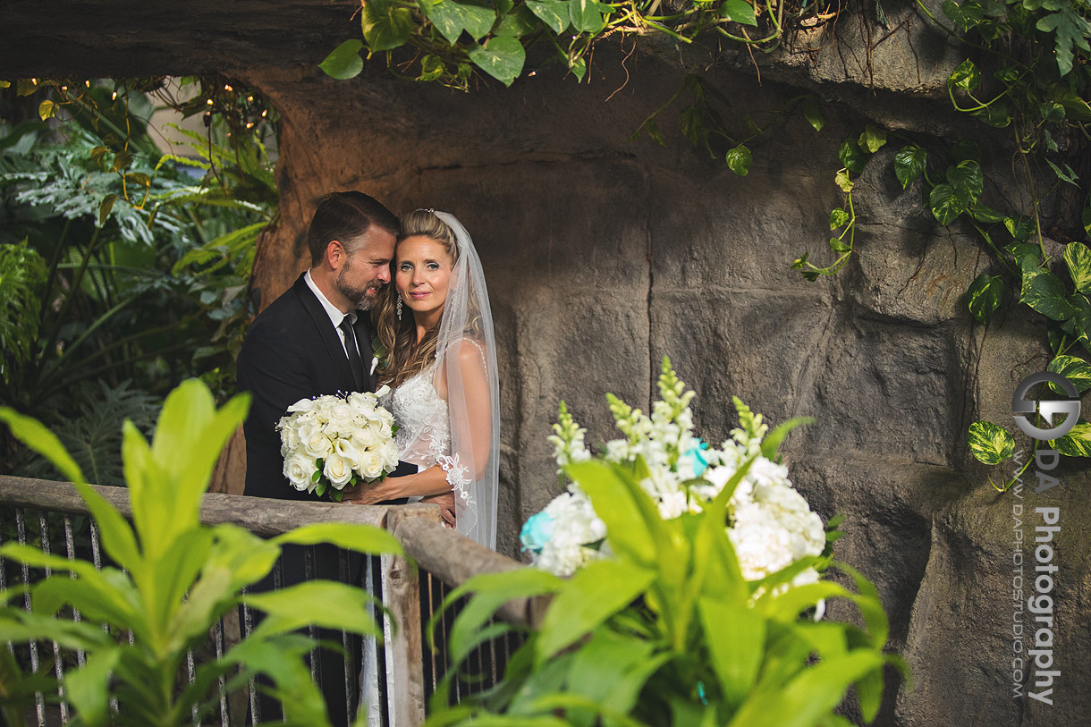 Cambridge Butterfly Conservatory Wedding Photos