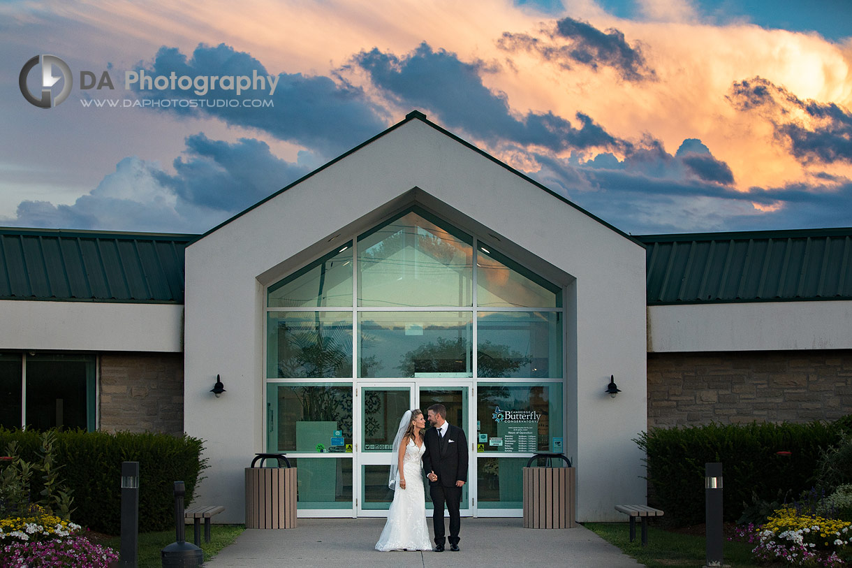 Cambridge Butterfly Conservatory Wedding Photo