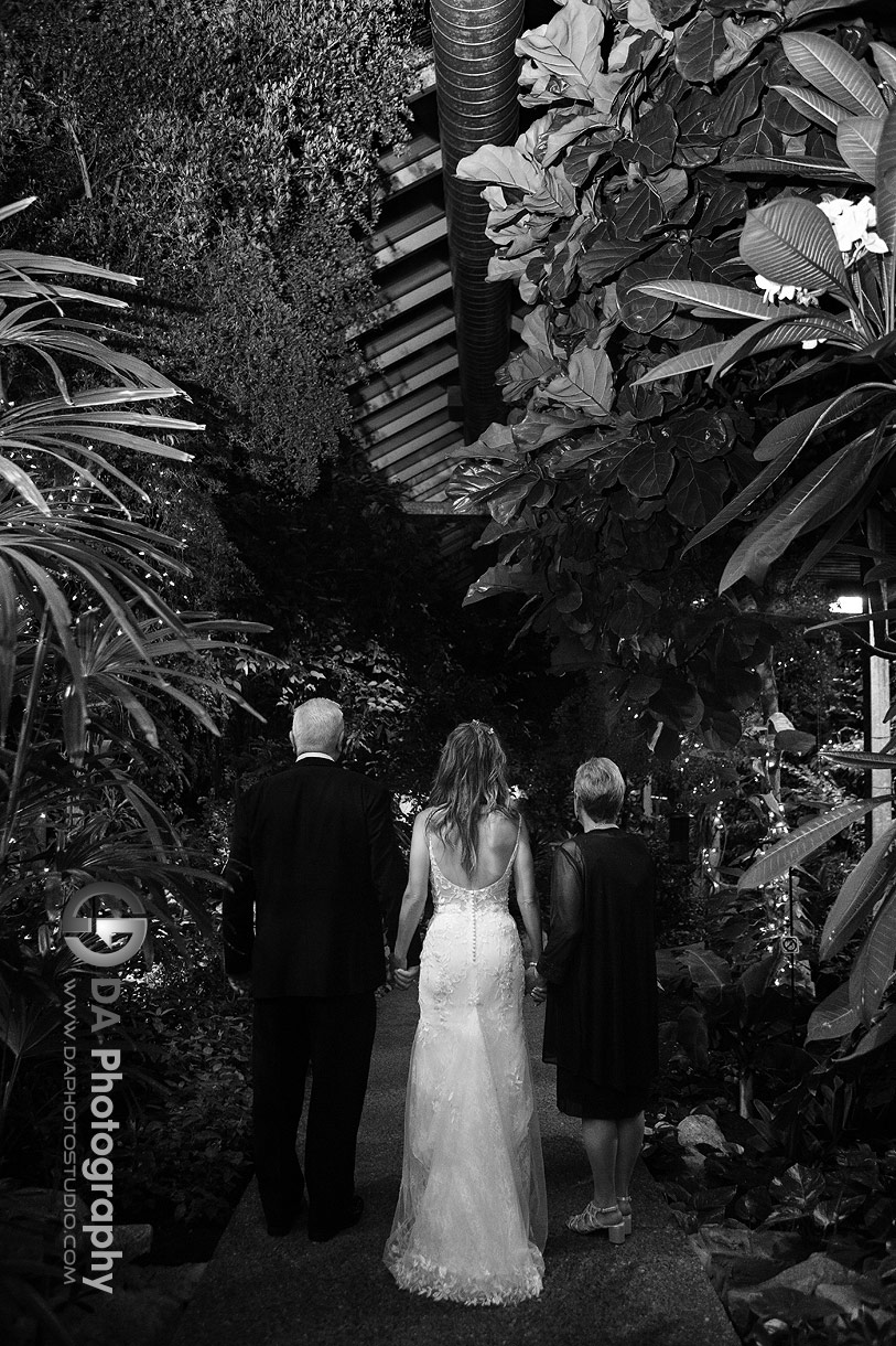 Bride with her parents on a wedding day