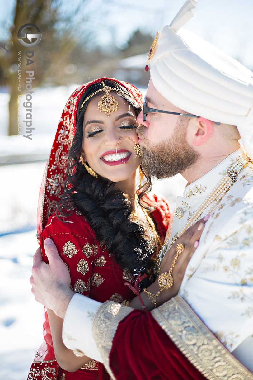 Winter weddings at Oakbank Pond Park