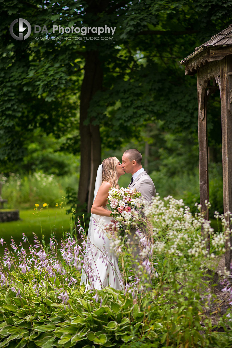 Garden Weddings at Millcroft Inn and Spa
