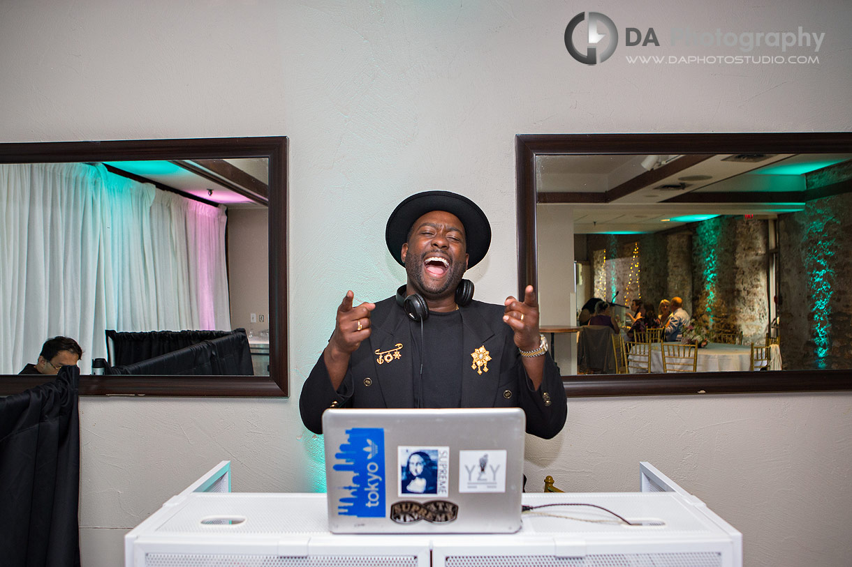 DJ at Vintage Hotels wedding ceremony