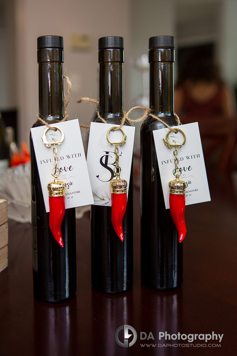 Bottle of view as a Wedding favours