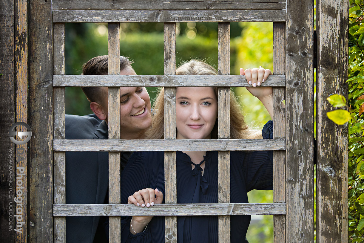 Top engagement photographers for Niagara Botanical Gardens