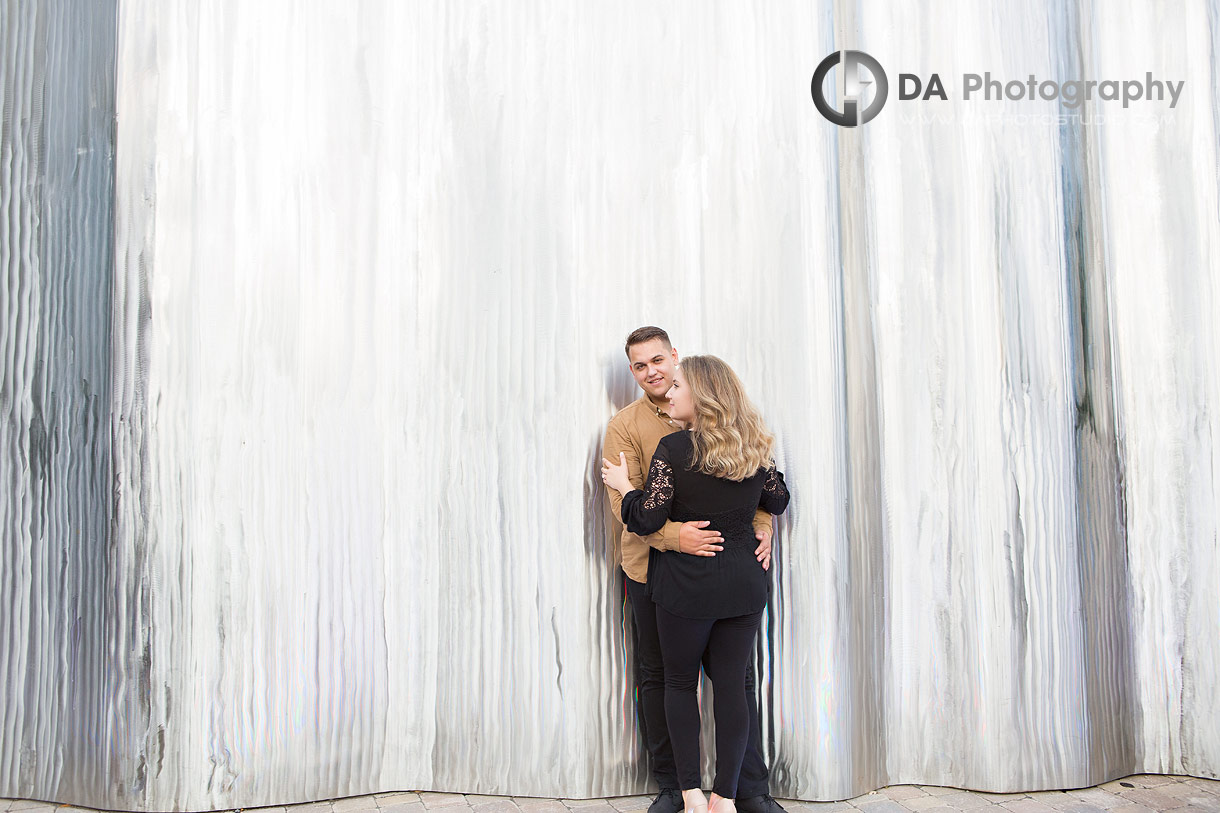 Best engagement photographer at Niagara Botanical Gardens