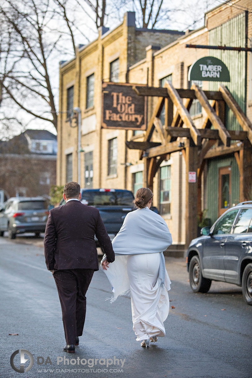 Timber Barn Weddings in St. Jacobs