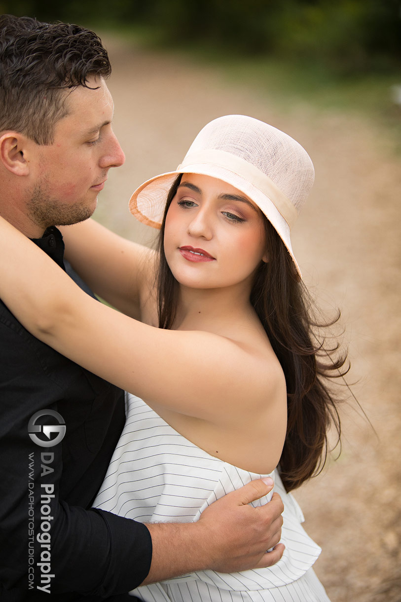 Engagement Photographer in Oakville