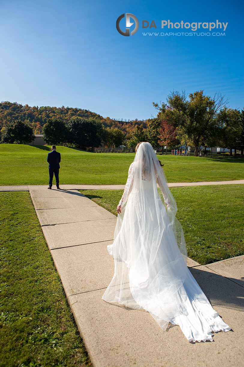 First Look photos from bride and groom in Stoney Creek