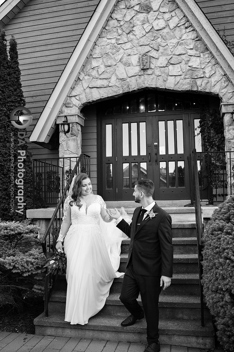 Outdoor Weddings at Vineland Estates Winery